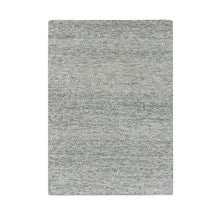 Load image into Gallery viewer, 4&#39;x6&#39;2&quot; Drizzle Gray, Modern Grass Design, Undyed 100% Wool, Hand Knotted Tone on Tone, Oriental Rug FWR478470