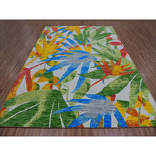 Load image into Gallery viewer, 9&#39;x12&#39;3&quot; Daisy White, Colorful Modern and Botanical Design, Hand Knotted, 100% Wool, Oriental Rug FWR479616