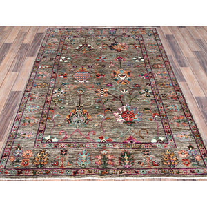 4'1"x6' Fallen Rock Gray, Colorful Natural Dyes, Hand Knotted Densely Woven, Sultani Pomegranate Design , Oriental Extra Soft Wool Rug FWR518148