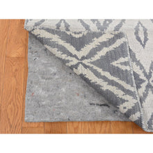 Load image into Gallery viewer, 2&#39;x3&#39;3&quot; Stone Eagle Gray, Hand Woven, 100% Wool, Reversible Kilim, Mat Oriental Rug FWR527088