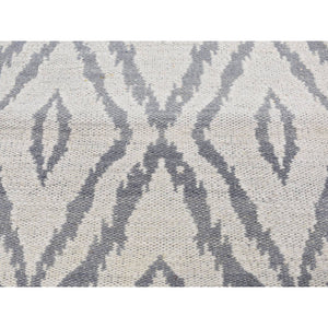 2'x3'3" Stone Eagle Gray, Hand Woven, 100% Wool, Reversible Kilim, Mat Oriental Rug FWR527088