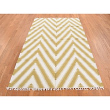 Load image into Gallery viewer, 5&#39;x8&#39; Trombone Yellow, Pure Wool, Flat Weave Kilim, Chevron Design, Hand Woven, Oriental Rug FWR527322