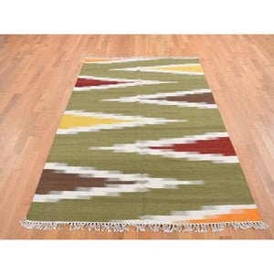 5'1"x8'1" Old Moss Green, Flat Weave Kilim, Dazzling Zig-Zag Design, 100% Wool, Hand Woven, Reversible Oriental Rug FWR527586