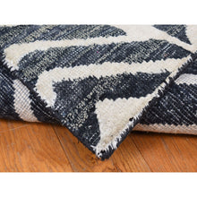 Load image into Gallery viewer, 2&#39;2&quot;x2&#39;2&quot; Denim Black, Modern Design, Pure Silk with Textured Wool, Hand Knotted, Sample Mat Square, Oriental Rug FWR527940