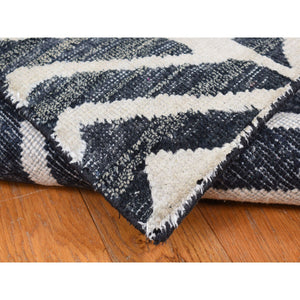 2'2"x2'2" Denim Black, Modern Design, Pure Silk with Textured Wool, Hand Knotted, Sample Mat Square, Oriental Rug FWR527940