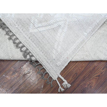 Load image into Gallery viewer, 9&#39;x12&#39;3&quot; Lexicon White, Hand Knotted Piled Kilim Flat Weave, Geometric Moroccan Weave Inspired Natural Wool, Vegetable Dyes, Tone On Tone, Oriental Rug FWR535122