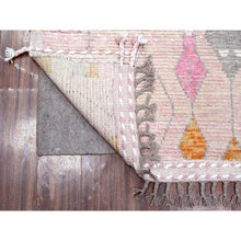 Load image into Gallery viewer, 5&#39;x8&#39;4&quot; Dark Pastel Pink, Hand Knotted Shiny Wool, Moroccan Weave Influenced Chiadma Design, Tone On Tone Natural Dyes, Oriental Rug FWR535230