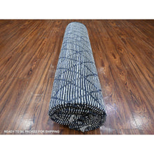 Load image into Gallery viewer, 9&#39;1&quot;x12&#39;4&quot; Spare White and Shingle Gray, Moroccan Weave Marmoucha With All Over Criss Cross Pattern, Hand Knotted Tone On Tone Natural Dyes, 100% Wool, Oriental Rug FWR536004