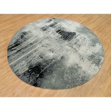 Load image into Gallery viewer, 10&#39;x10&#39; Obsidian Black with a Touch Of Feather White, Hand Knotted Abstract Design, Wool and Silk, Oriental, Round, Rug FWR541278