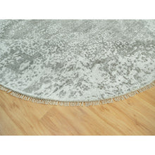 Load image into Gallery viewer, 7&#39;10&quot;x7&#39;10&quot; Trout Gray, Persian Design, Soft to Touch, Denser Weave, Hand Knotted, Broken Wool and Silk, Round Oriental Rug FWR542682