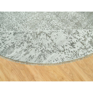 13'10"x13'10" Pale Smoke Gray, Persian Design, Soft to Touch, Denser Weave, Hand Knotted, Wool and Silk, Round Oriental Rug FWR542898