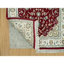 Load image into Gallery viewer, 2&#39;7&quot;x4&#39;1&quot; Sun Dried Tomato Red, Extra Soft Wool Nain With Large Central Medallion Floral Design, 250 KPSI Hand Knotted Oriental Rug FWR543090