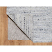 Load image into Gallery viewer, 2&#39;x3&#39; Frost Gray, Hand Loomed, Modern Striae Design, Tone on Tone, Plush Pile, Natural Wool, Mat, Oriental Rug FWR544716