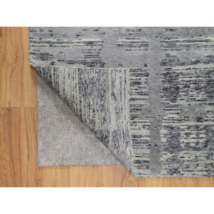 2'6"x11'8" Medium Gray, Undyed Natural Wool, Hand Knotted, Modern Design, Hand Spun, Runner, Oriental Rug FWR545064