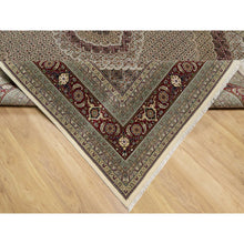 Load image into Gallery viewer, 8&#39;x10&#39; Photon White, Super Mahi with Large Medallion, Hand Knotted, Wool and Silk, 250 KPSI, Oriental Rug FWR545172