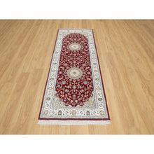 Load image into Gallery viewer, 2&#39;8&quot;x6&#39;8&quot; Rosewood Red, Wool and Silk, Nain with Center Medallion Flower Design, Hand Knotted, 250 KPSI, Oriental Rug FWR545292