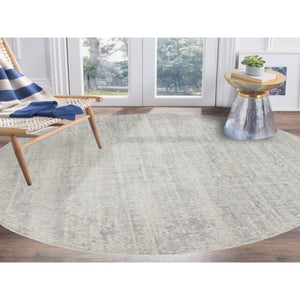 8'10"x8'10" Gray Fine Jacquard Wool and Plant Based Silk Tone on Tone Hand Loomed Oriental Round Rug FWR377184