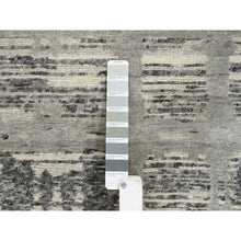 Load image into Gallery viewer, 4&#39;x6&#39;1&quot; Light Gray, Modern Design, Hand Spun Undyed Natural Wool, Hand Knotted, Oriental Rug FWR388302