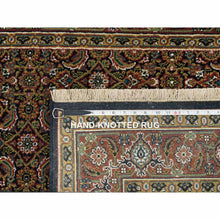 Load image into Gallery viewer, 4&#39;x6&#39;2&quot; Navy Blue, Herati with All Over Design, Wool Hand Knotted, 250 KPSI Dense Weave, Oriental Rug FWR390732