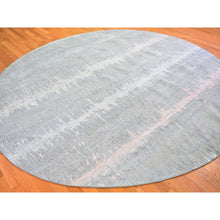 Load image into Gallery viewer, 10&#39;1&quot;x10&#39;1&quot; Cardiac Design with Pastel Colors Round Textured Wool and Pure Silk Hand Knotted Oriental Rug FWR400206