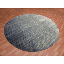 Load image into Gallery viewer, 9&#39;X9&#39;1&quot; Gray and Black Ombre Design Pure Wool Densely Woven Hand Knotted Modern Round Oriental Rug FWR450852