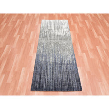 Load image into Gallery viewer, 2&#39;6&quot;x6&#39;4&quot; Gainsboro Gray, Modern Ombre Design, Densely Woven, Hand Knotted, Extra Soft Wool, Runner Oriental Rug FWR451842