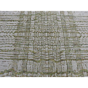 6'x8'9" Goose Gray, Modern Fine Jacquard Hand Loomed, Wool and Art Silk, Oriental Rug FWR485808