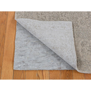 5'9"x9' Taupe, Fine Jacquard Hand Loomed, Modern Tone on Tone, Wool and Art Silk, Oriental Rug FWR485862