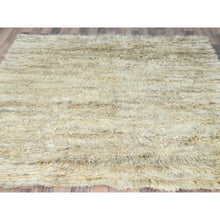 Load image into Gallery viewer, 6&#39;1&quot;x6&#39;1&quot; Bone Ivory, Ben Ourain Moroccan Berber Shilhah Design, Natural Dyes, Organic Wool, Hand Knotted, Square Oriental Rug FWR497946