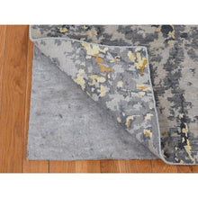 Load image into Gallery viewer, 6&#39;1&quot;x8&#39;10&quot; Cloud Gray, Abstract Design, Wool and Silk, Hand Knotted, Oriental Rug FWR522000